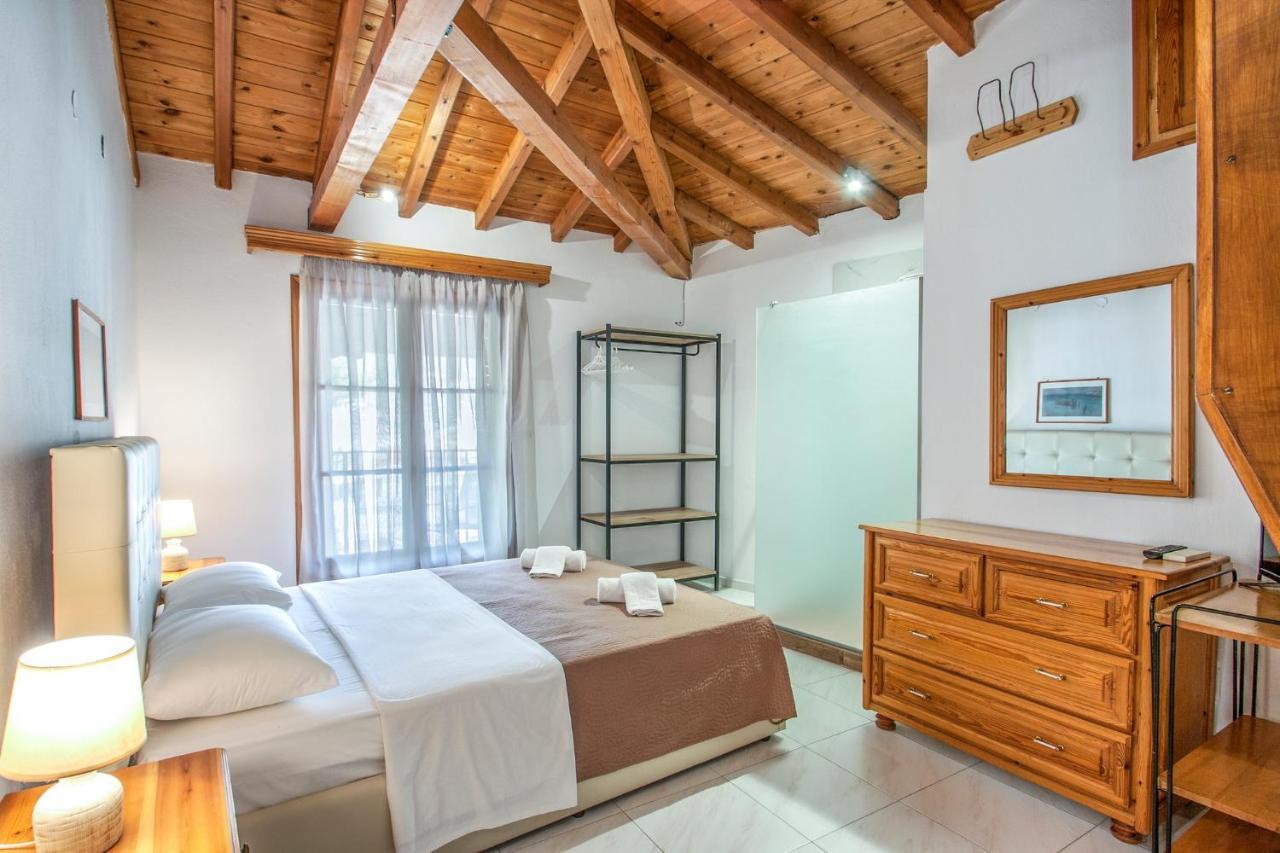 Pension Eliza Skiathos Exterior foto